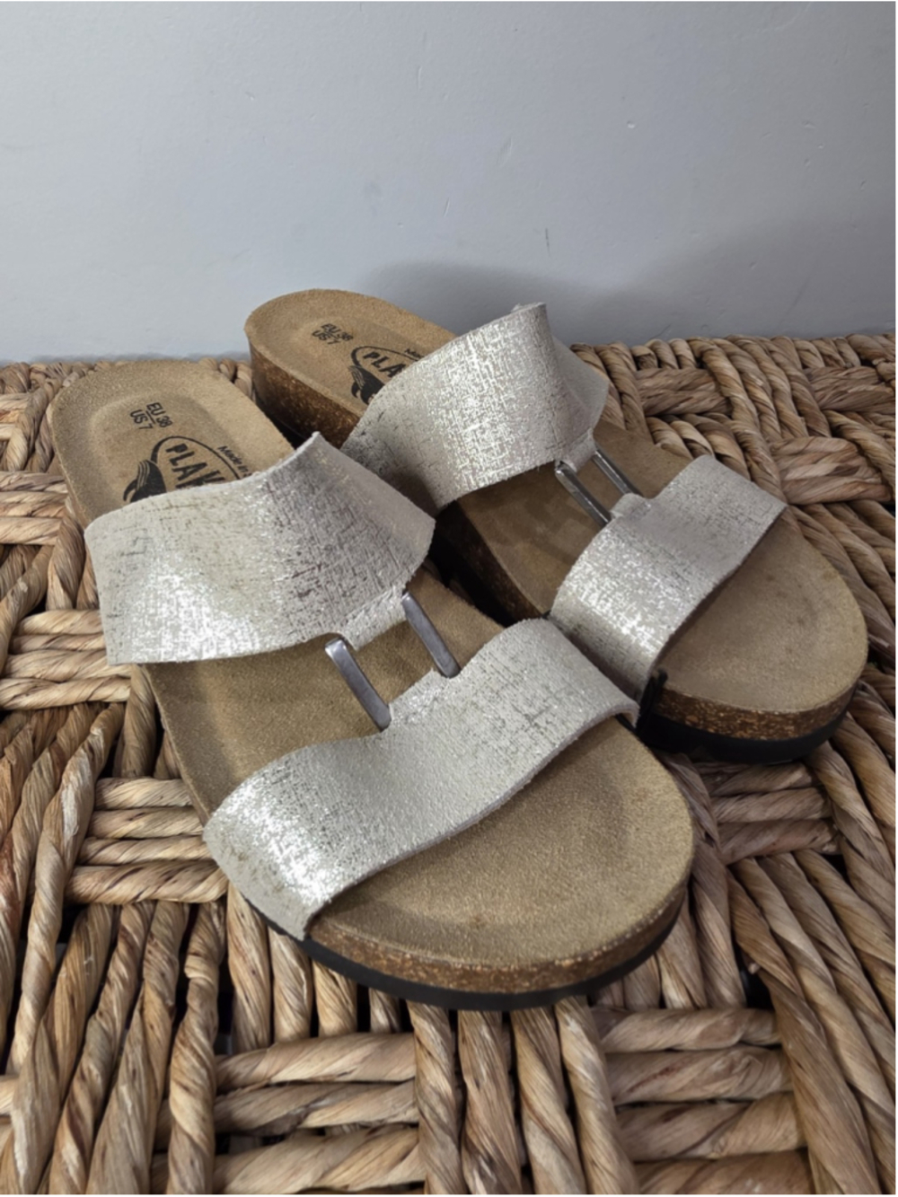 Plakton Clarissa Dual Strap Slip-on Sandals Metallic Sz 7 Leather Cork NWOB